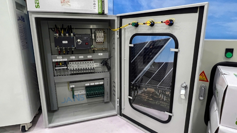 Tủ Điện Hybrid 10 - 15kW 3 Phase Thép